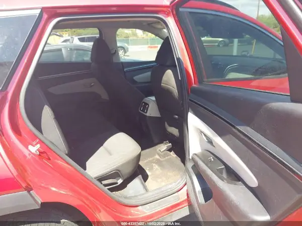 5NMJBCAE6NH116076 2022 HYUNDAI TUCSON - Image 8