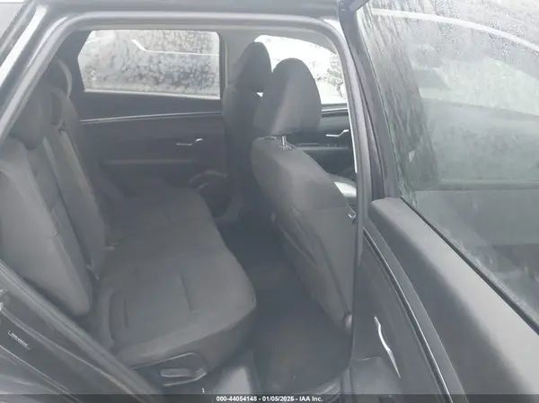 5NMJBCAE6PH173543 2023 HYUNDAI TUCSON - Image 8
