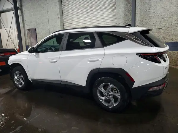 5NMJBCAE6PH215368 2023 HYUNDAI TUCSON - Image 2