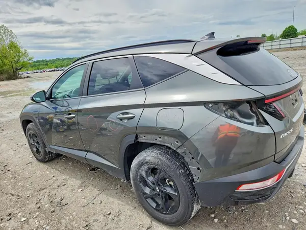 5NMJBCAE6PH228668 2023 HYUNDAI TUCSON - Image 2
