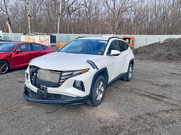 5NMJBCAE7NH036754 2022 HYUNDAI TUCSON - Image 2