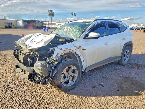5NMJBCAE7NH076820 2022 HYUNDAI TUCSON - Image 1