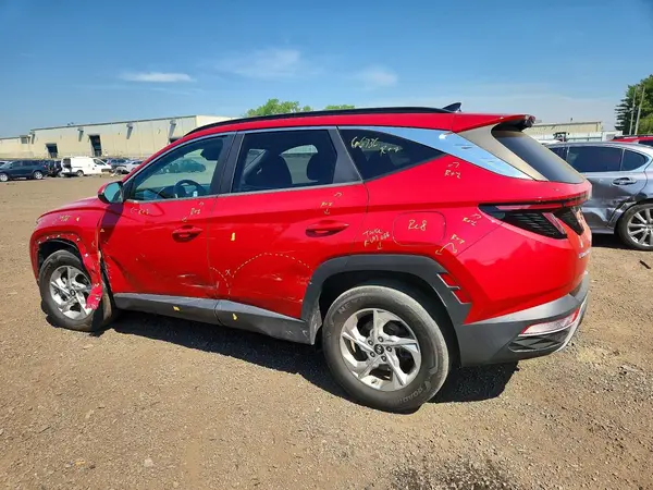 5NMJBCAE7NH086408 2022 HYUNDAI TUCSON - Image 2