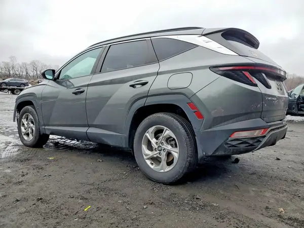 5NMJBCAE7NH089468 2022 HYUNDAI TUCSON - Image 2