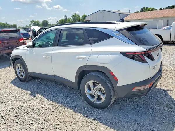 5NMJBCAE7NH091222 2022 HYUNDAI TUCSON - Image 2