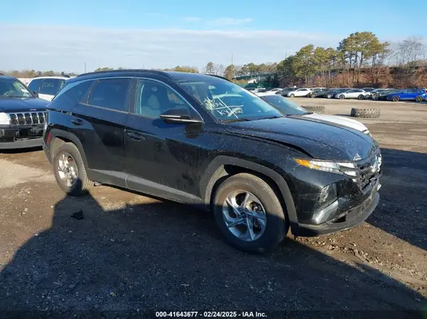 5NMJBCAE7NH094704 2022 HYUNDAI TUCSON - Image 1