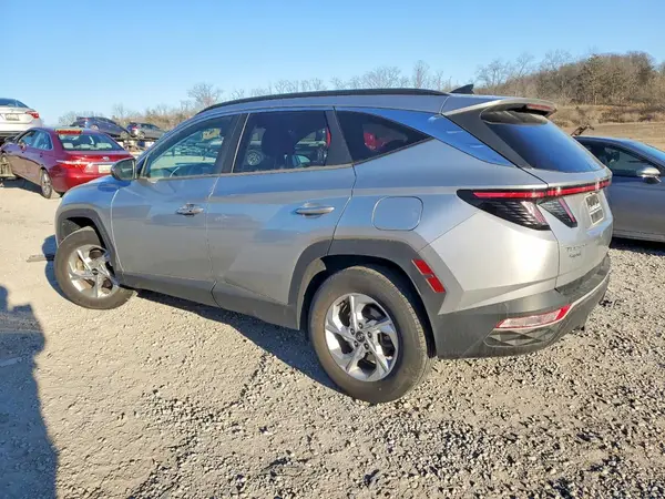 5NMJBCAE7NH102266 2022 HYUNDAI TUCSON - Image 2