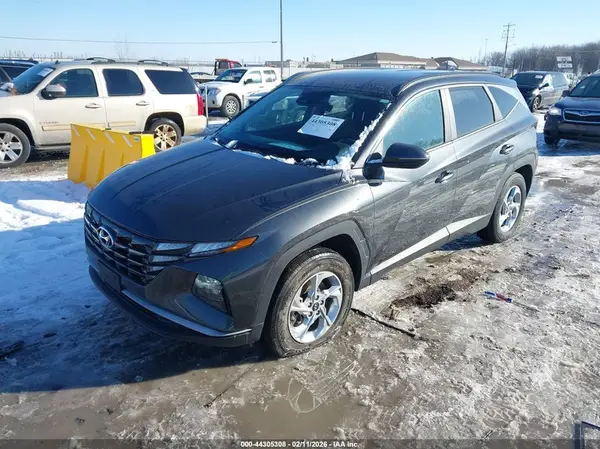 5NMJBCAE7NH156215 2022 HYUNDAI TUCSON - Image 2