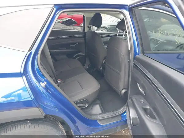 5NMJBCAE7PH168075 2023 HYUNDAI TUCSON - Image 8