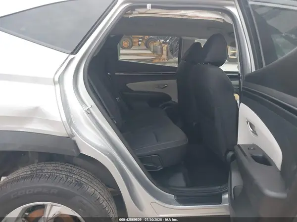 5NMJBCAE7PH217498 2023 HYUNDAI TUCSON - Image 8