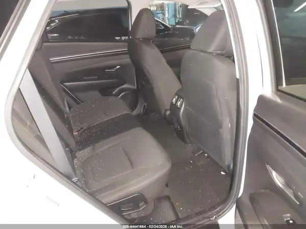 5NMJBCAE8NH028050 2022 HYUNDAI TUCSON - Image 8