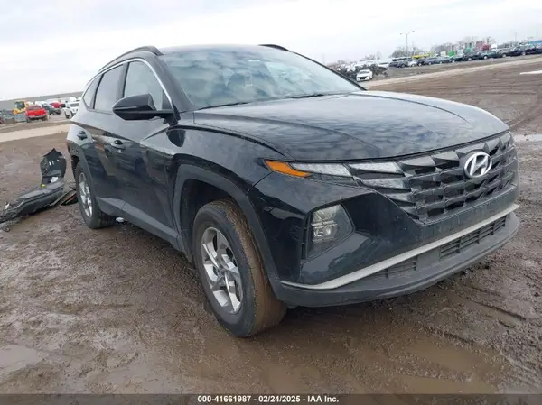 5NMJBCAE8NH031708 2022 HYUNDAI TUCSON - Image 1