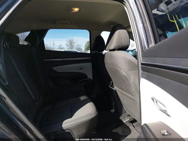 5NMJBCAE8NH041526 2022 HYUNDAI TUCSON - Image 8