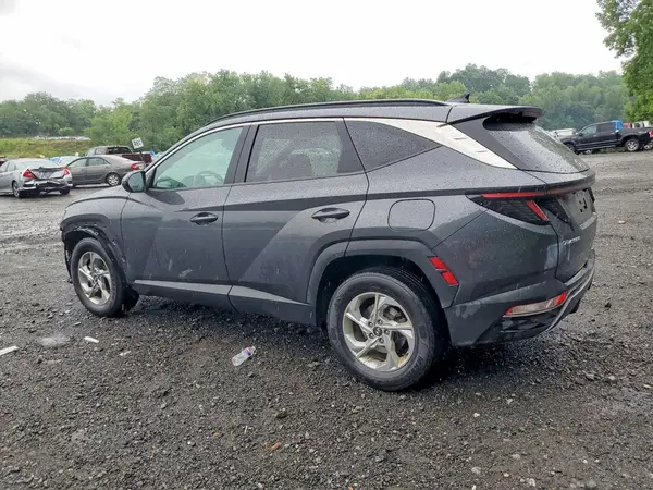 5NMJBCAE8NH054129 2022 HYUNDAI TUCSON - Image 2