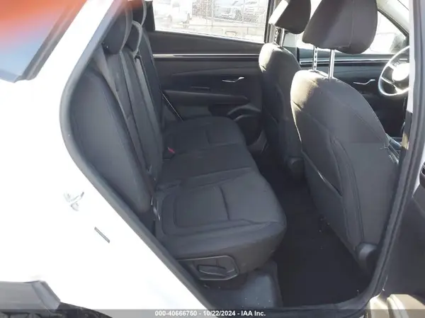 5NMJBCAE8NH057886 2022 HYUNDAI TUCSON - Image 8