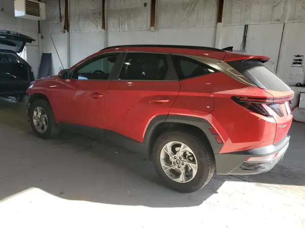 5NMJBCAE8NH069097 2022 HYUNDAI TUCSON - Image 2