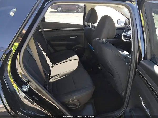 5NMJBCAE8NH071125 2022 HYUNDAI TUCSON - Image 8