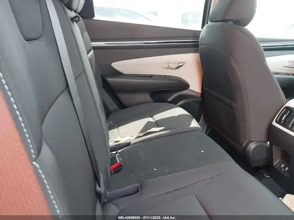 5NMJBCAE8NH079676 2022 HYUNDAI TUCSON - Image 8