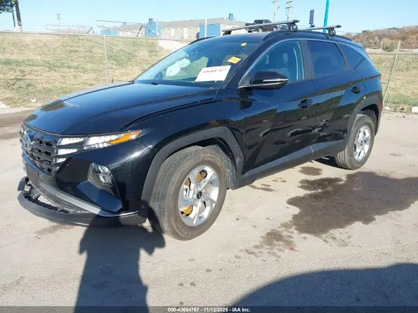 5NMJBCAE8NH111803 2022 HYUNDAI TUCSON - Image 2