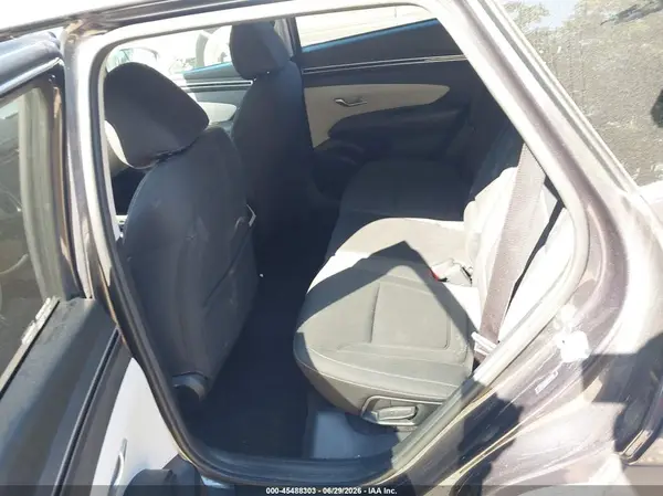 5NMJBCAE8NH116158 2022 HYUNDAI TUCSON - Image 8