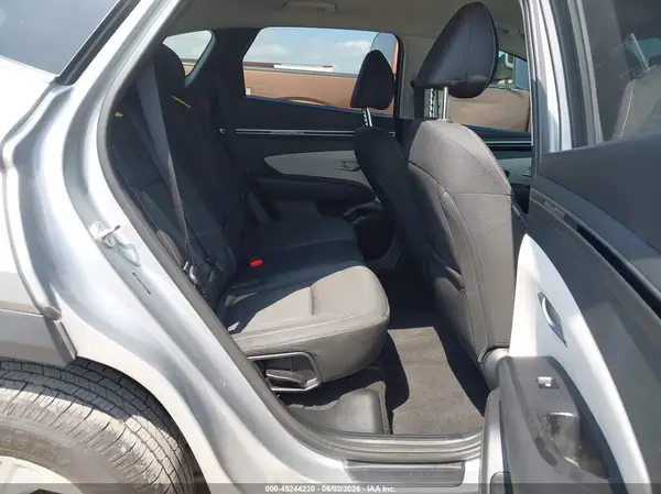 5NMJBCAE8NH131436 2022 HYUNDAI TUCSON - Image 8