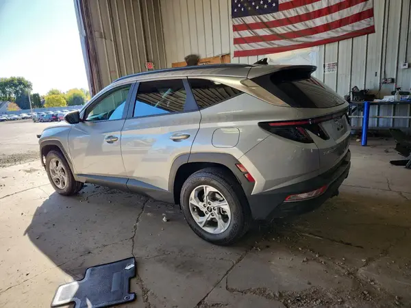 5NMJBCAE8NH138208 2022 HYUNDAI TUCSON - Image 2