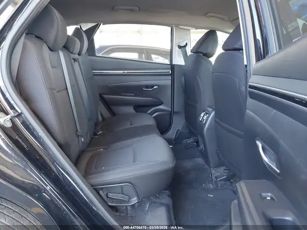 5NMJBCAE8NH138211 2022 HYUNDAI TUCSON - Image 8