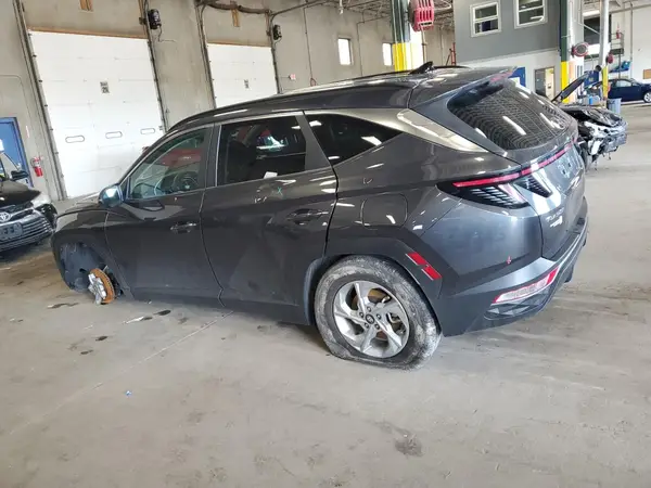 5NMJBCAE8PH228963 2023 HYUNDAI TUCSON - Image 2