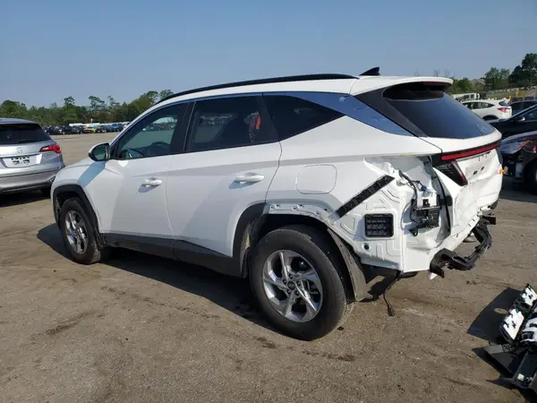 5NMJBCAE8PH244418 2023 HYUNDAI TUCSON - Image 2