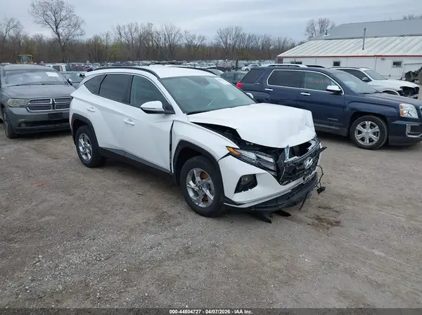 5NMJBCAE8PH258139 2023 HYUNDAI TUCSON - Image 1