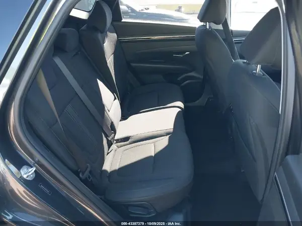 5NMJBCAE8PH258724 2023 HYUNDAI TUCSON - Image 8