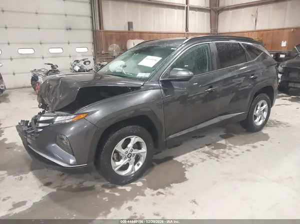 5NMJBCAE8PH261932 2023 HYUNDAI TUCSON - Image 2