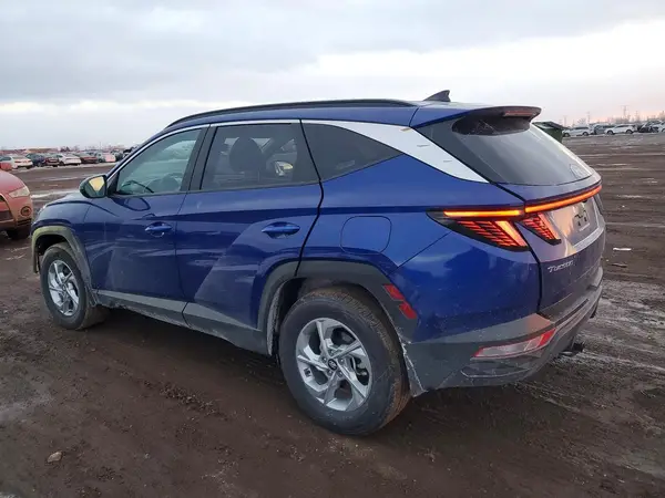 5NMJBCAE8PH285289 2023 HYUNDAI TUCSON - Image 2