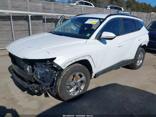 5NMJBCAE9NH011337 2022 HYUNDAI TUCSON - Image 2
