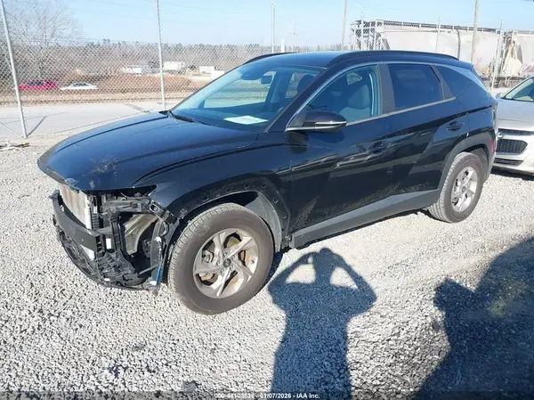 5NMJBCAE9NH016621 2022 HYUNDAI TUCSON - Image 2