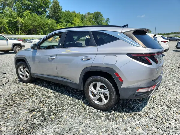 5NMJBCAE9NH017204 2022 HYUNDAI TUCSON - Image 2