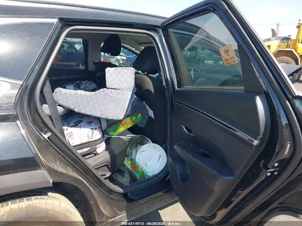 5NMJBCAE9NH034164 2022 HYUNDAI TUCSON - Image 8