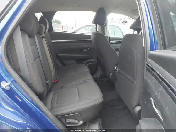 5NMJBCAE9NH038604 2022 HYUNDAI TUCSON - Image 8
