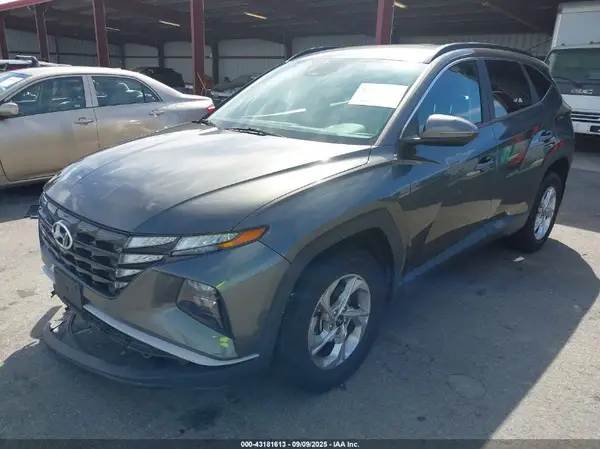 5NMJBCAE9NH040207 2022 HYUNDAI TUCSON - Image 2