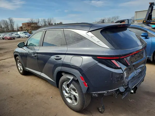 5NMJBCAE9NH113348 2022 HYUNDAI TUCSON - Image 2