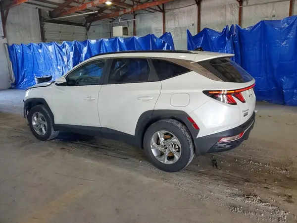 5NMJBCAE9NH132370 2022 HYUNDAI TUCSON - Image 2
