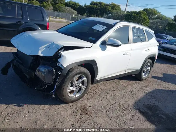 5NMJBCAE9NH137679 2022 HYUNDAI TUCSON - Image 2