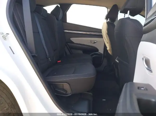 5NMJBCAE9NH137679 2022 HYUNDAI TUCSON - Image 8