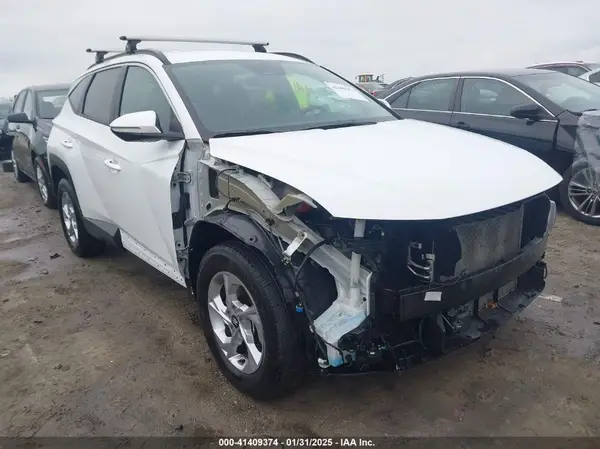 5NMJBCAE9NH153008 2022 HYUNDAI TUCSON - Image 1