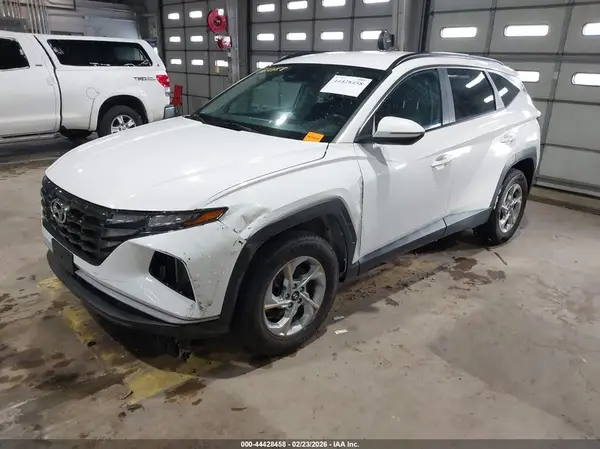 5NMJBCAE9PH195021 2023 HYUNDAI TUCSON - Image 2