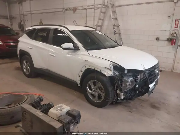 5NMJBCAE9PH271742 2023 HYUNDAI TUCSON - Image 1