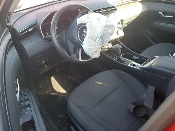 5NMJBCAEXNH016157 2022 HYUNDAI TUCSON - Image 8
