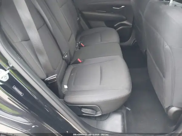 5NMJBCAEXNH017423 2022 HYUNDAI TUCSON - Image 8