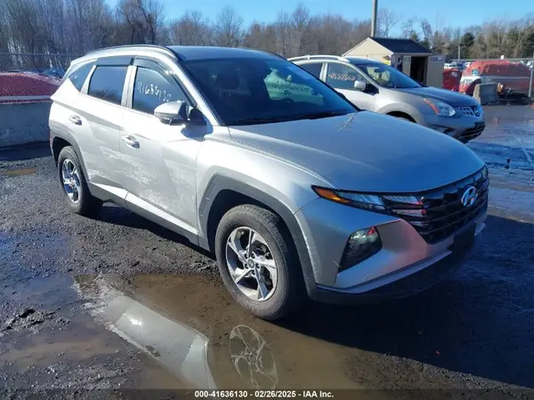 5NMJBCAEXNH025957 2022 HYUNDAI TUCSON - Image 1