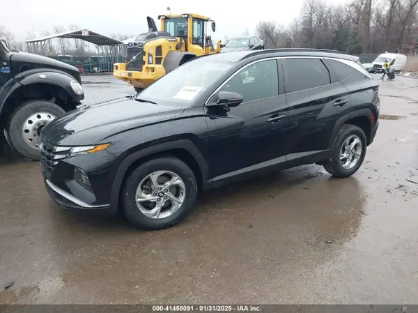 5NMJBCAEXNH027661 2022 HYUNDAI TUCSON - Image 2